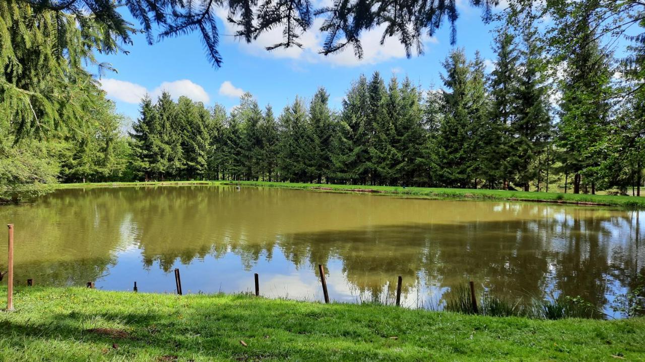 Les Etangs Du Moulin D'Harcy Bed & Breakfast Lonny Dış mekan fotoğraf